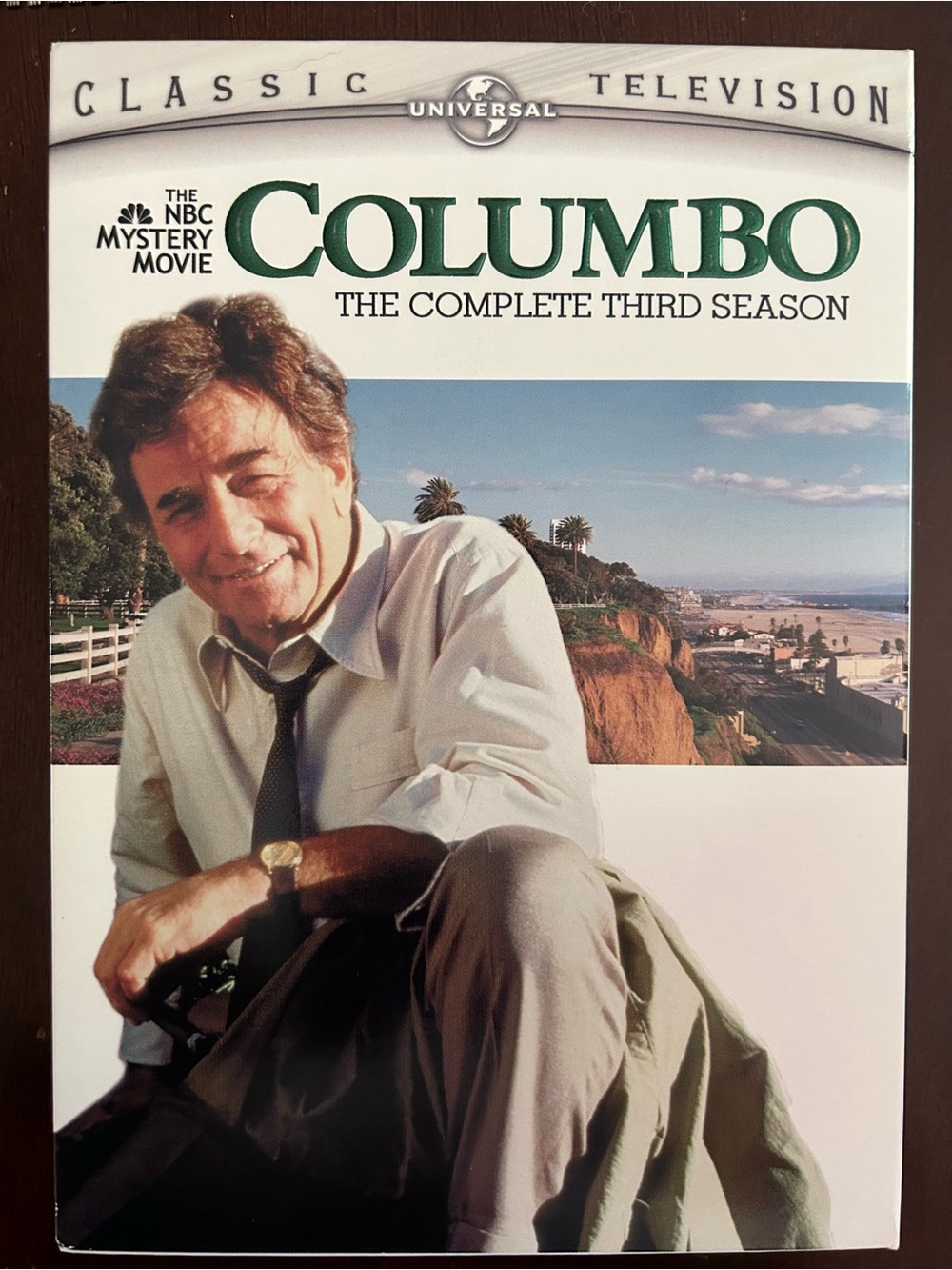 Universal Columbo DVD - Green and White Cover